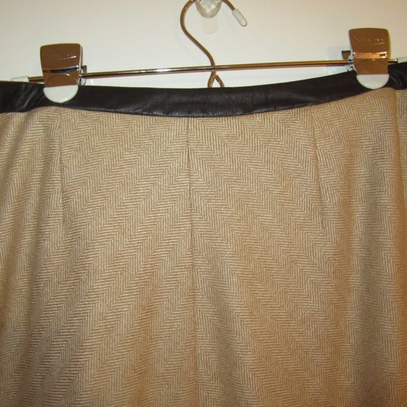 Kenneth Cole Tan Tweed Skirt - Picture 6 of 8